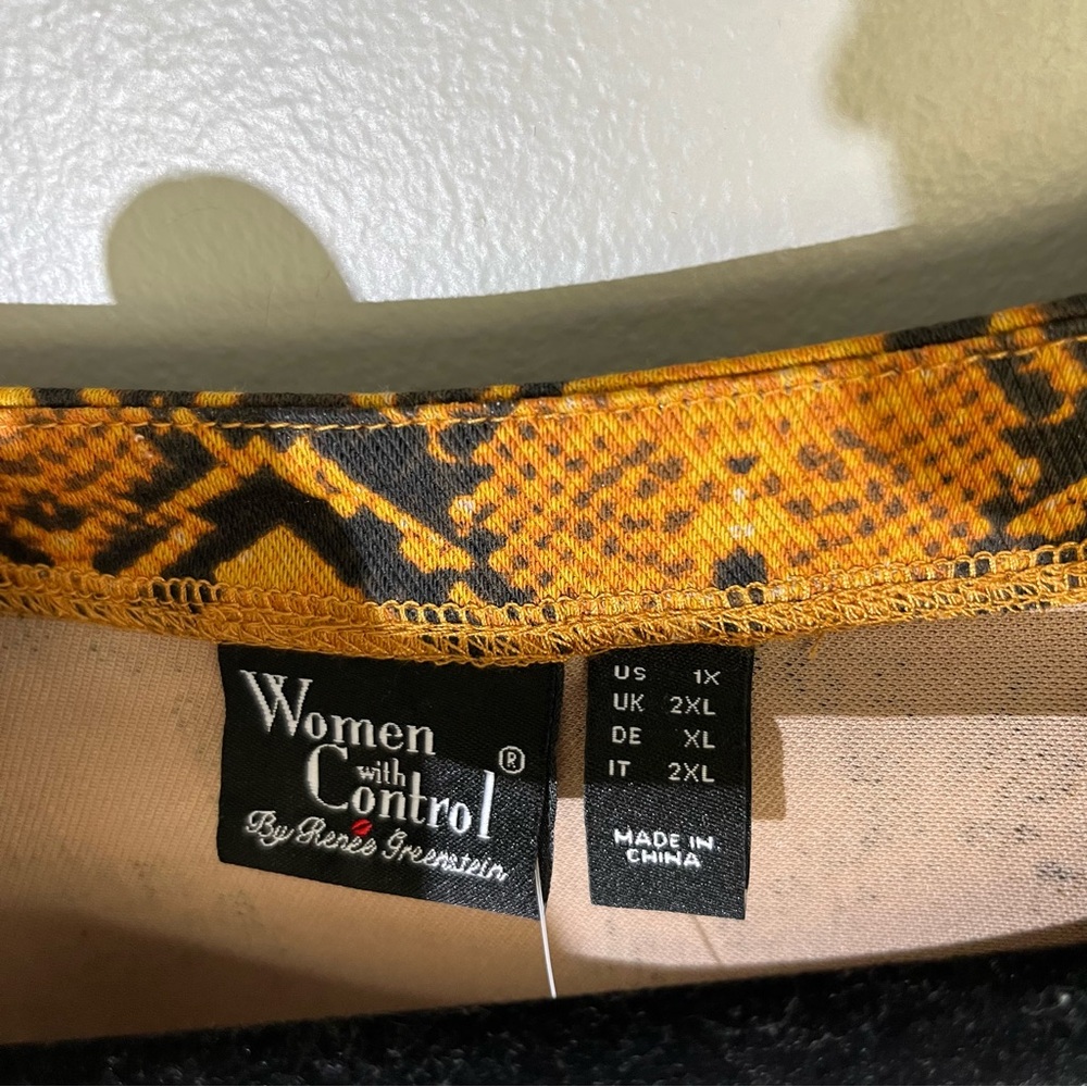 Women With Control NWT Python Print Shift Dress –… - image 5